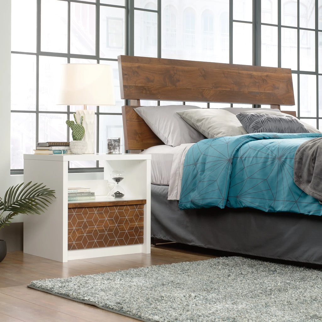 Soft White Dresser H527