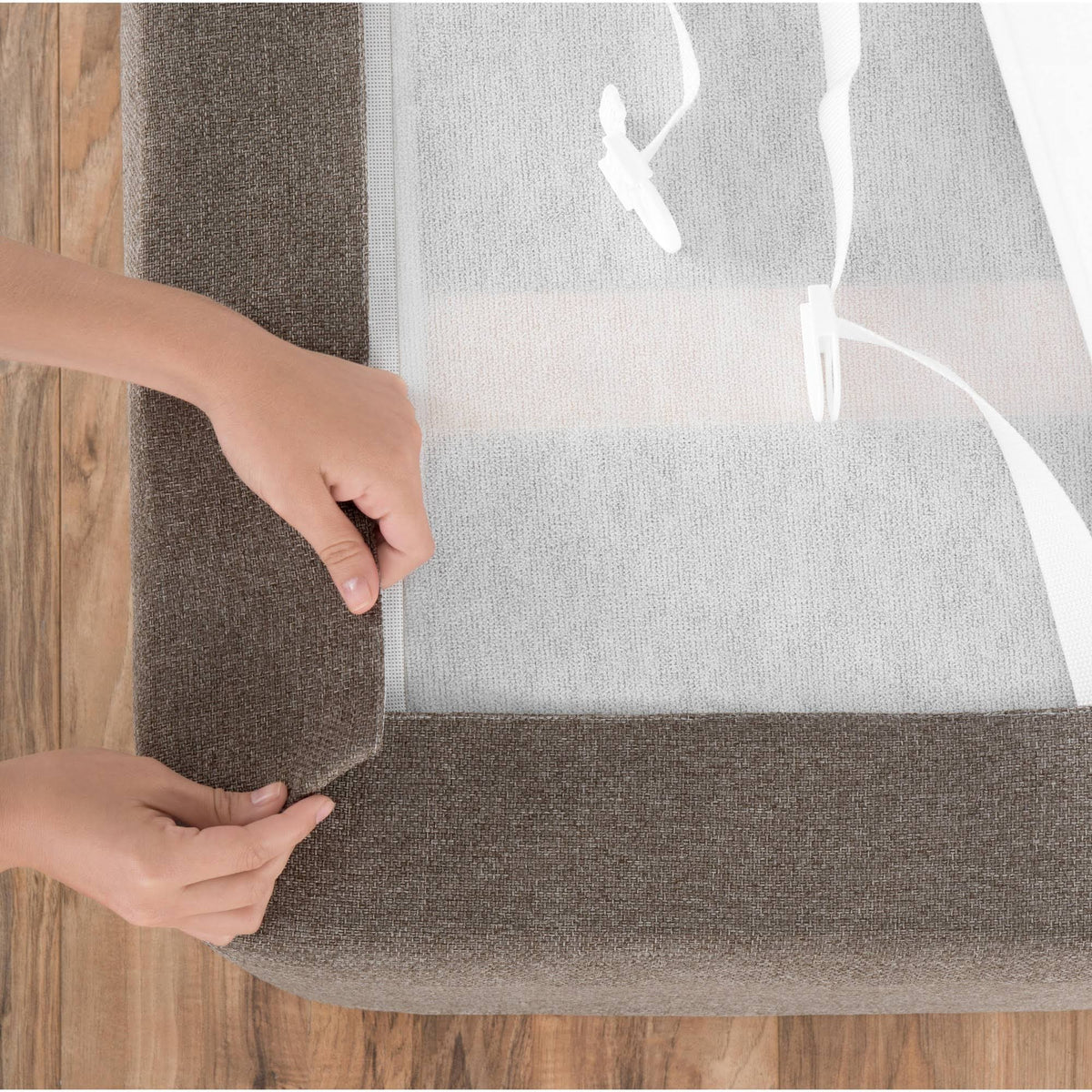 Queen White Bed Wrap H98847