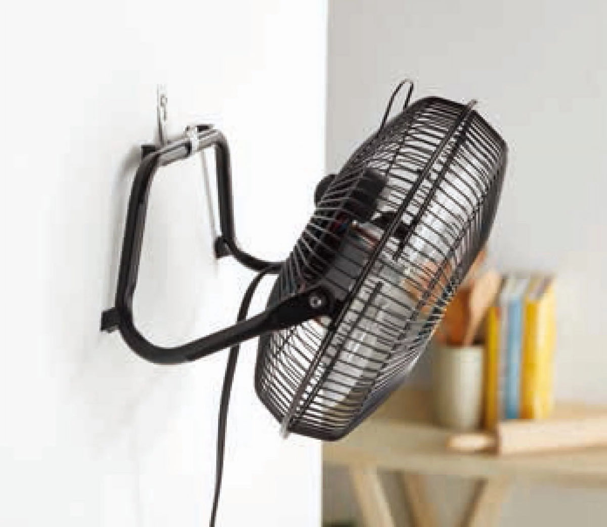 9 in 3 Speed Steel Floor Fan R51463