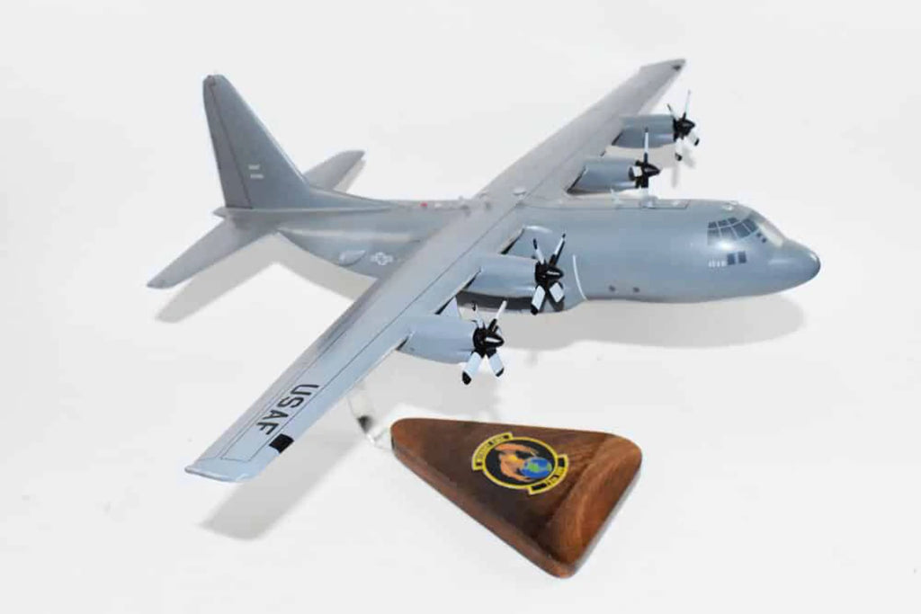 Mahogany Scale Model F15405