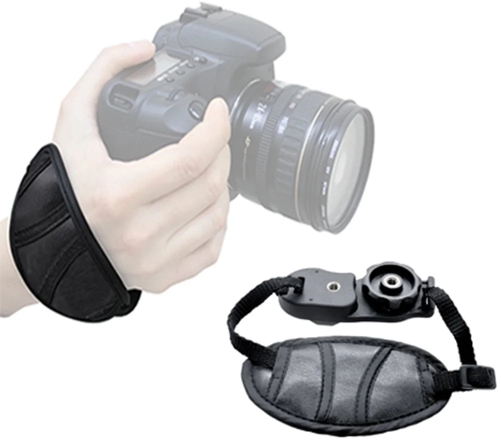 Canon EOS RP Mirrorless Camera with 14-35mm f/4 L IS USM Lens U648144
